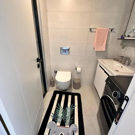Ocean - Luxury, Comfort & Pool Views Apartmán